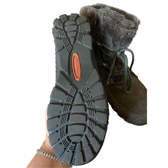 Bear traps fur-lined Lisa up gray suede winter boots size 8 - Picture 6 of 7